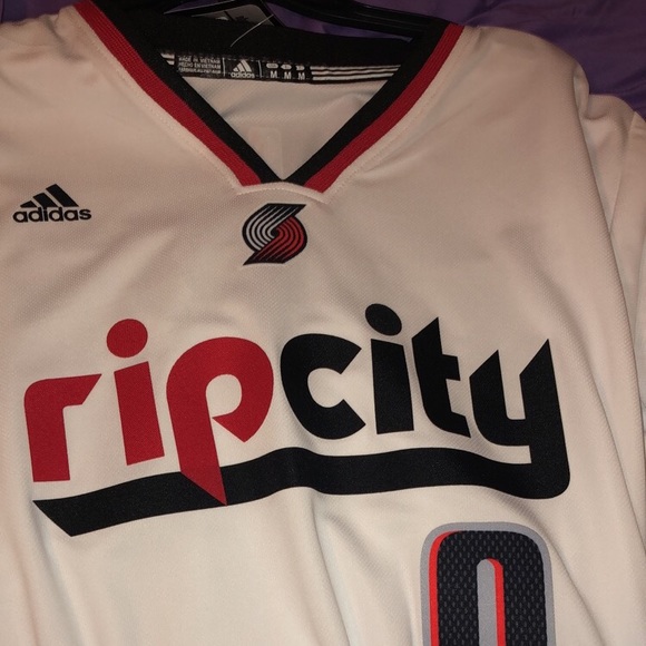 Meet your Posher, Stephen - Picture 1 of 1